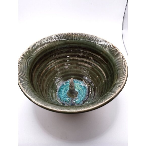 Handmade Ceramic Bowl With Green & Turquoise Glaze Perfect For Snacks Or Artsy V - Picture 8 of 8